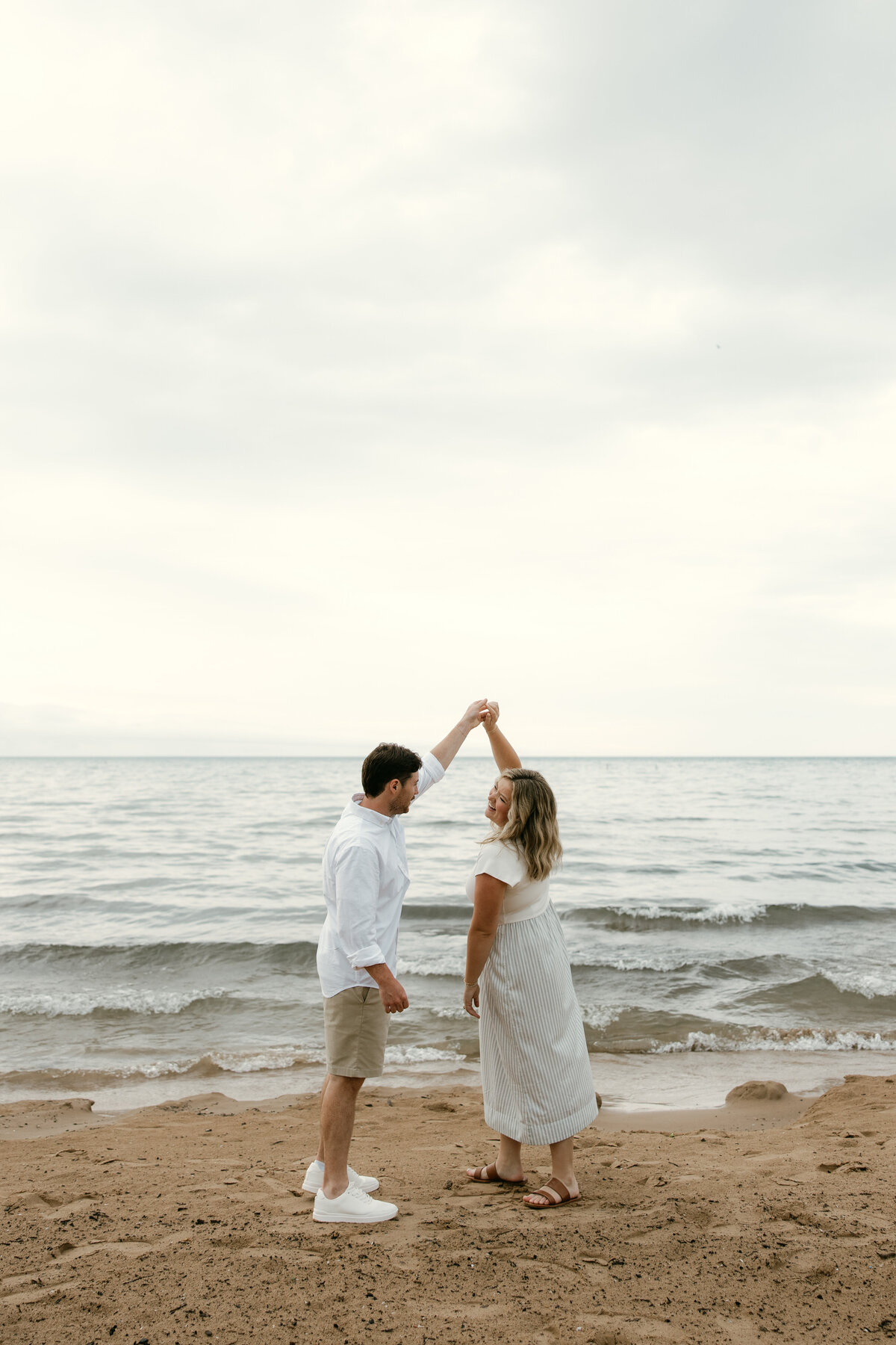 Abigail Anne Photography Colorado and Chicago Wedding and Couples Photographer — Portfolio Featured Story — Annie and Jacob's Engagement 16