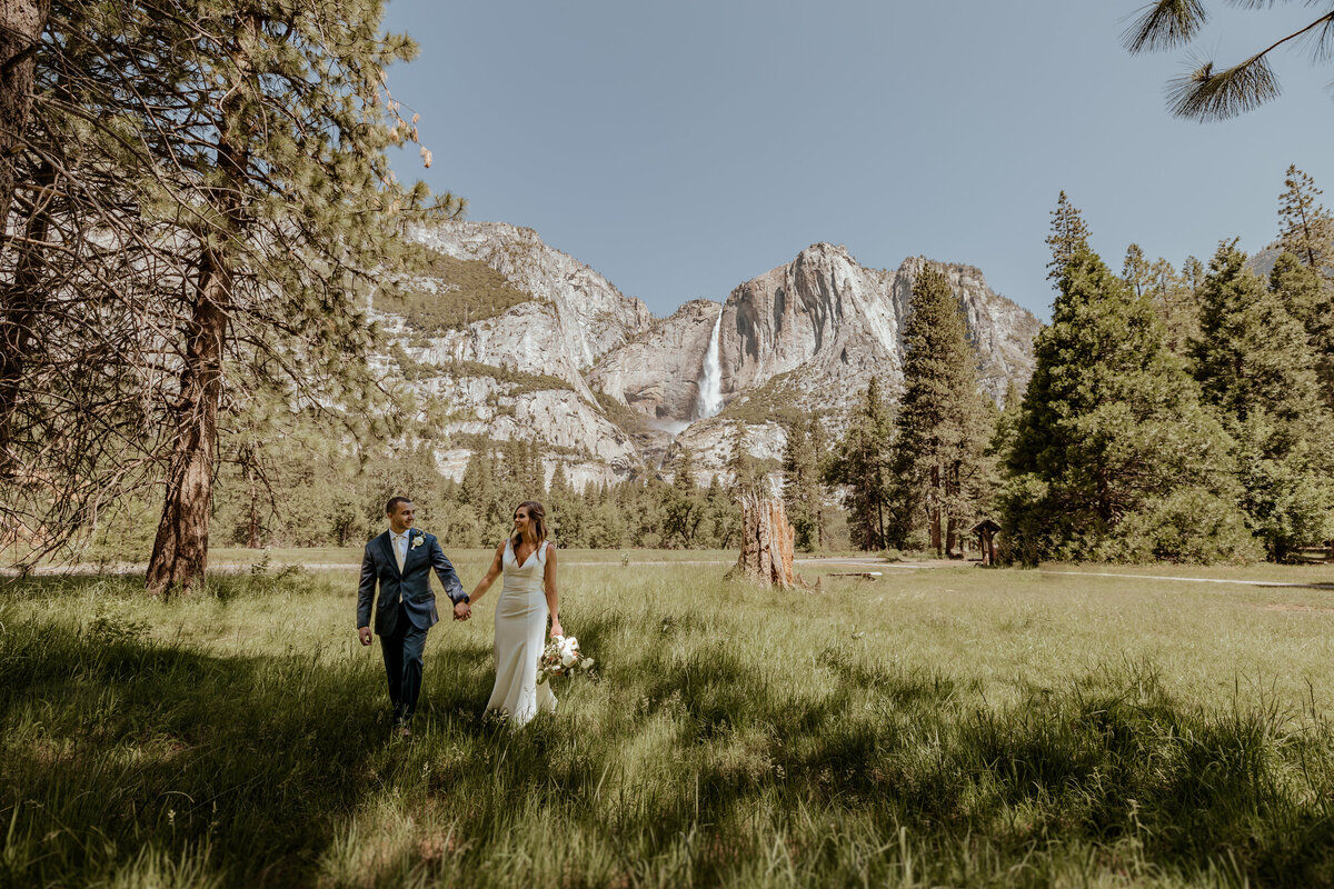 Yosemite wedding photographer