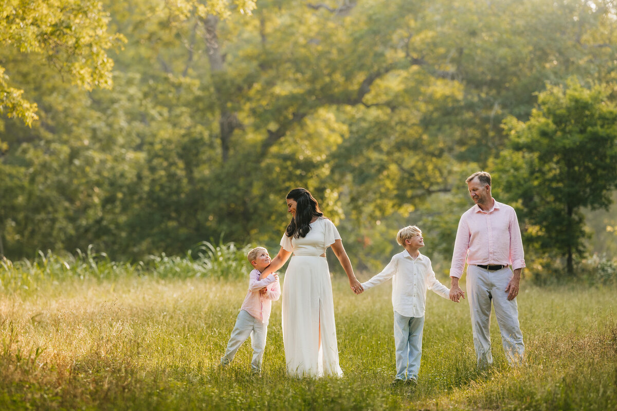 family-walks-together-in-austin
