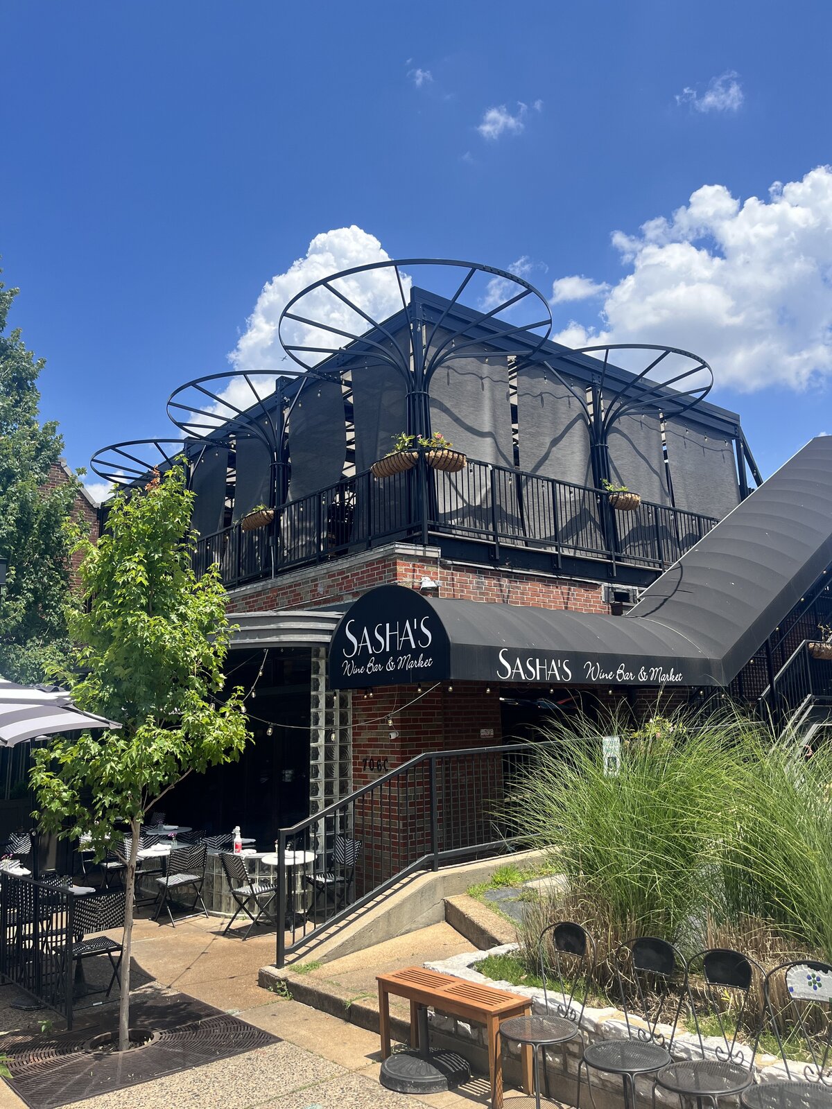 Custom commercial outdoor treatment