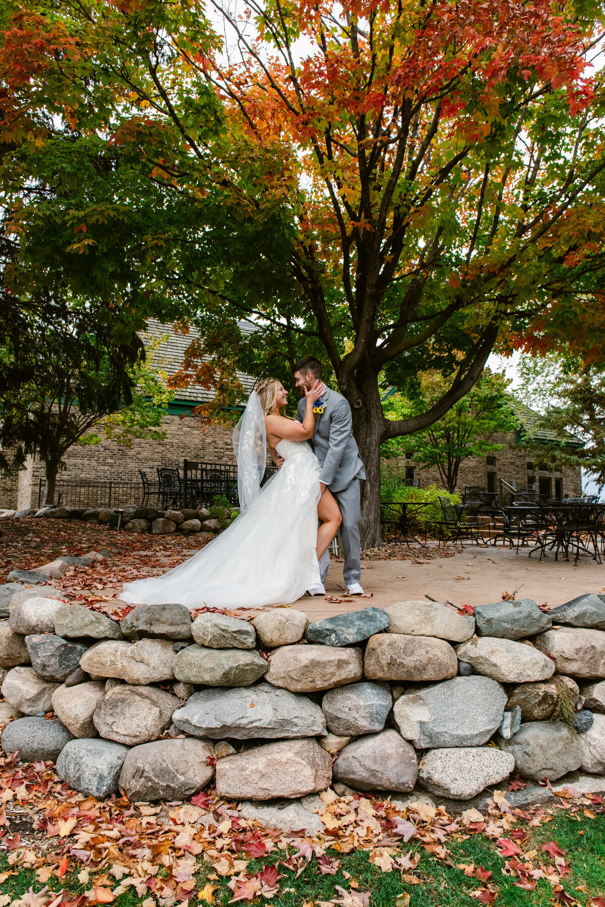 6230-Engagement Photography Nicole Hollenkamp St Cloud MN Central MN