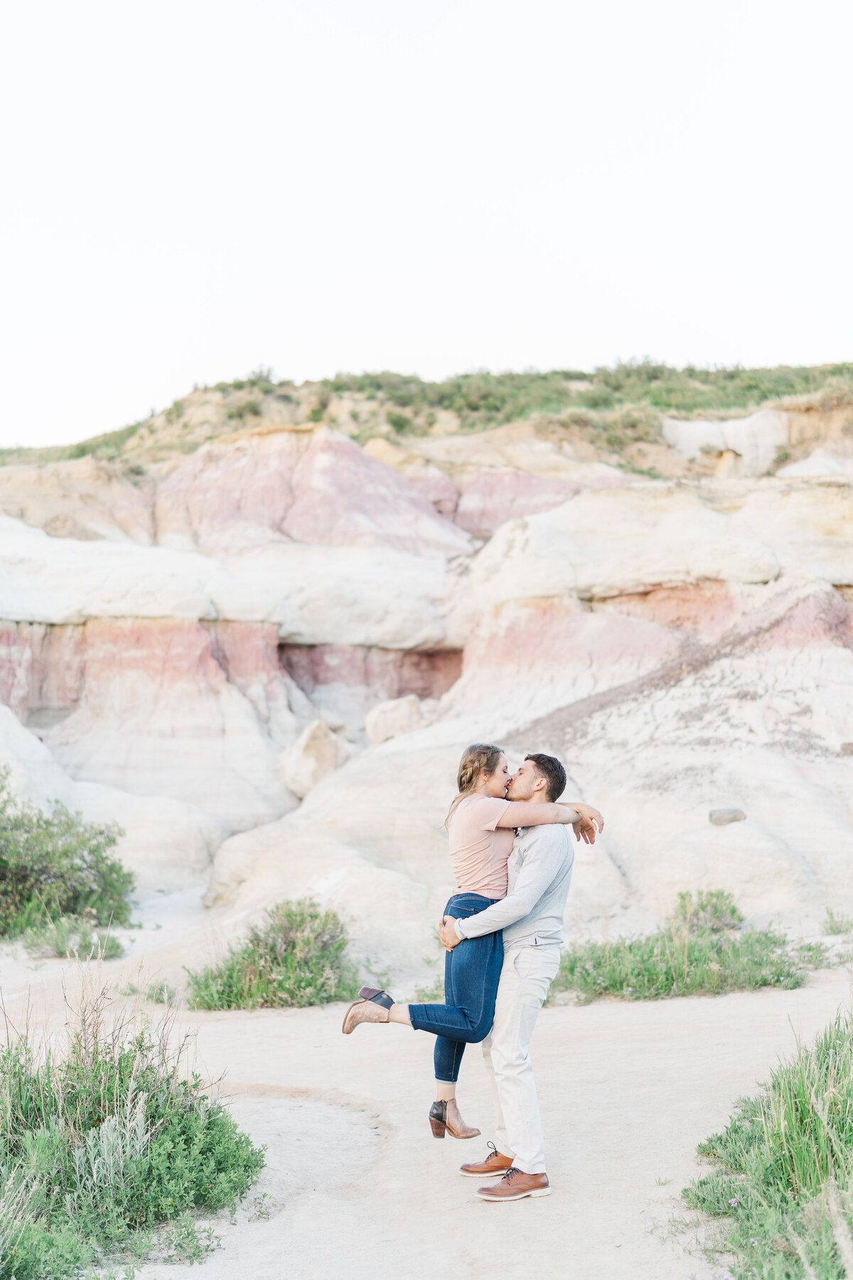 Paint Mines Interpretive Park El Paso Colorado Engagement Session Light and Airy Romantic Pictures Elena Spraguer Photography 0080