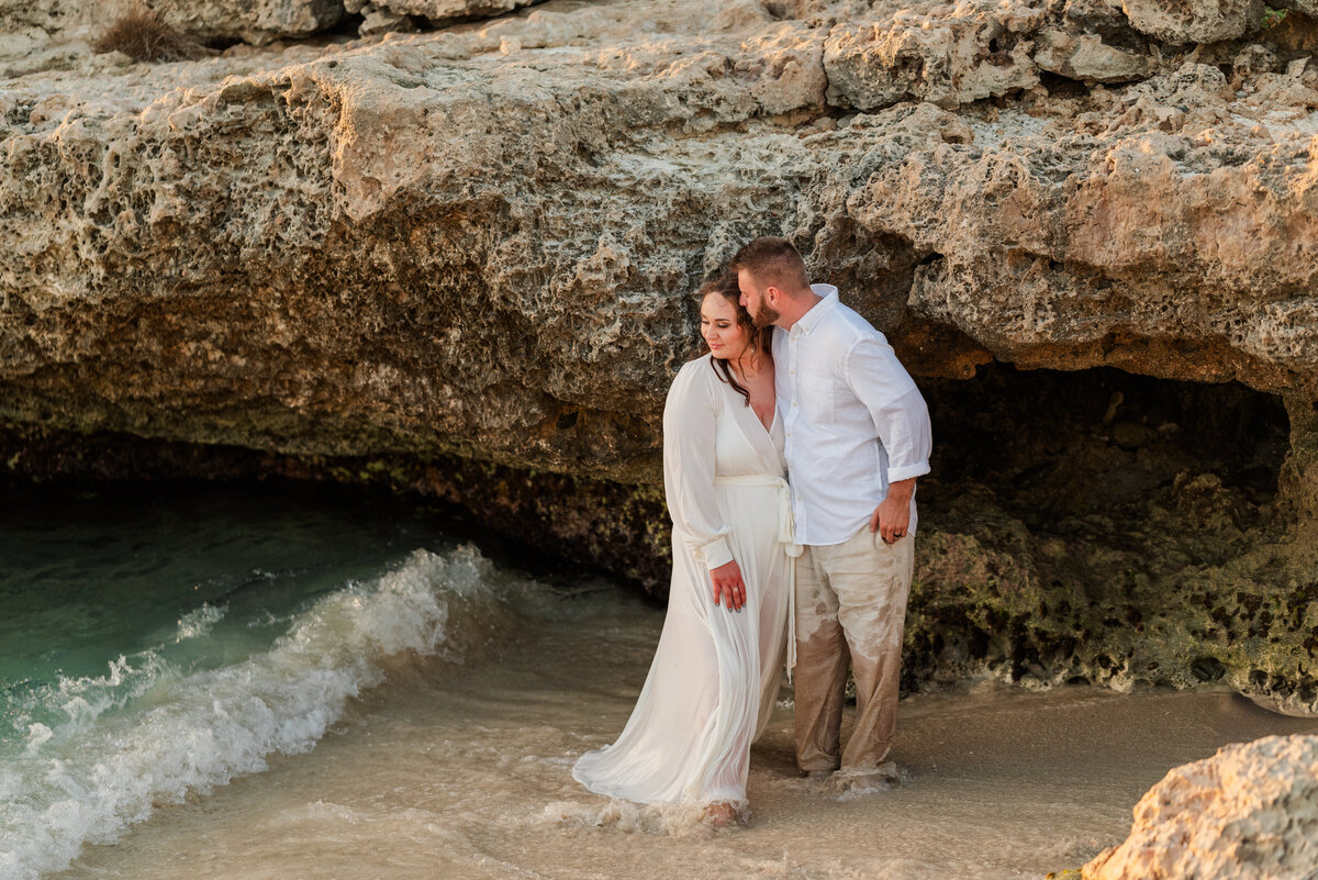 Kam & Ty - Aruba Elopement Photographer Meghan Luckenbill Photography-22