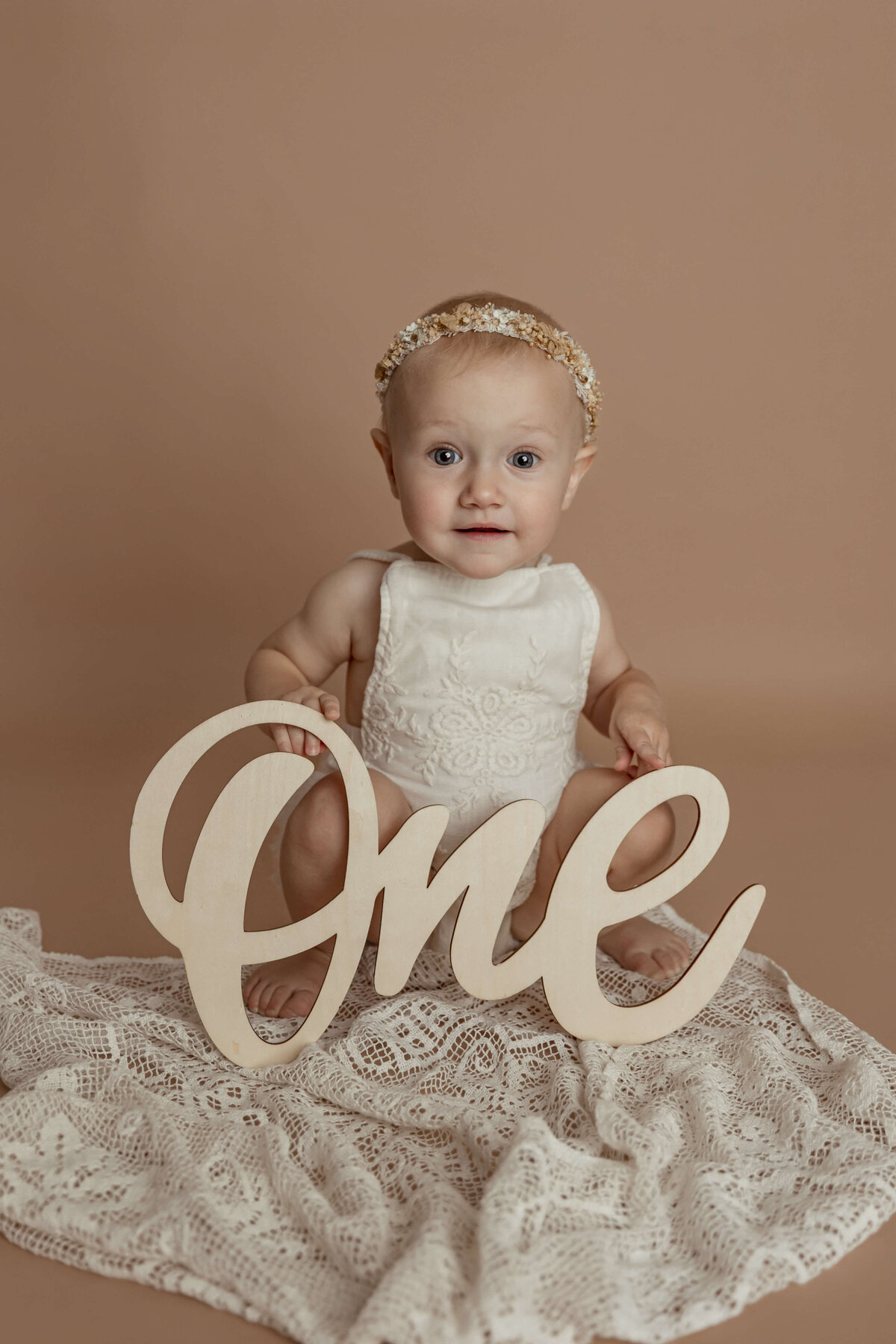 first-birthday-photography-minnie-cake-smash-harrisburg5519-Edit