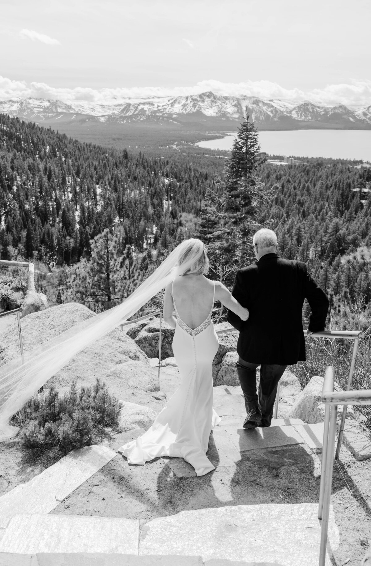 Lake-Tahoe-ceremony-photo