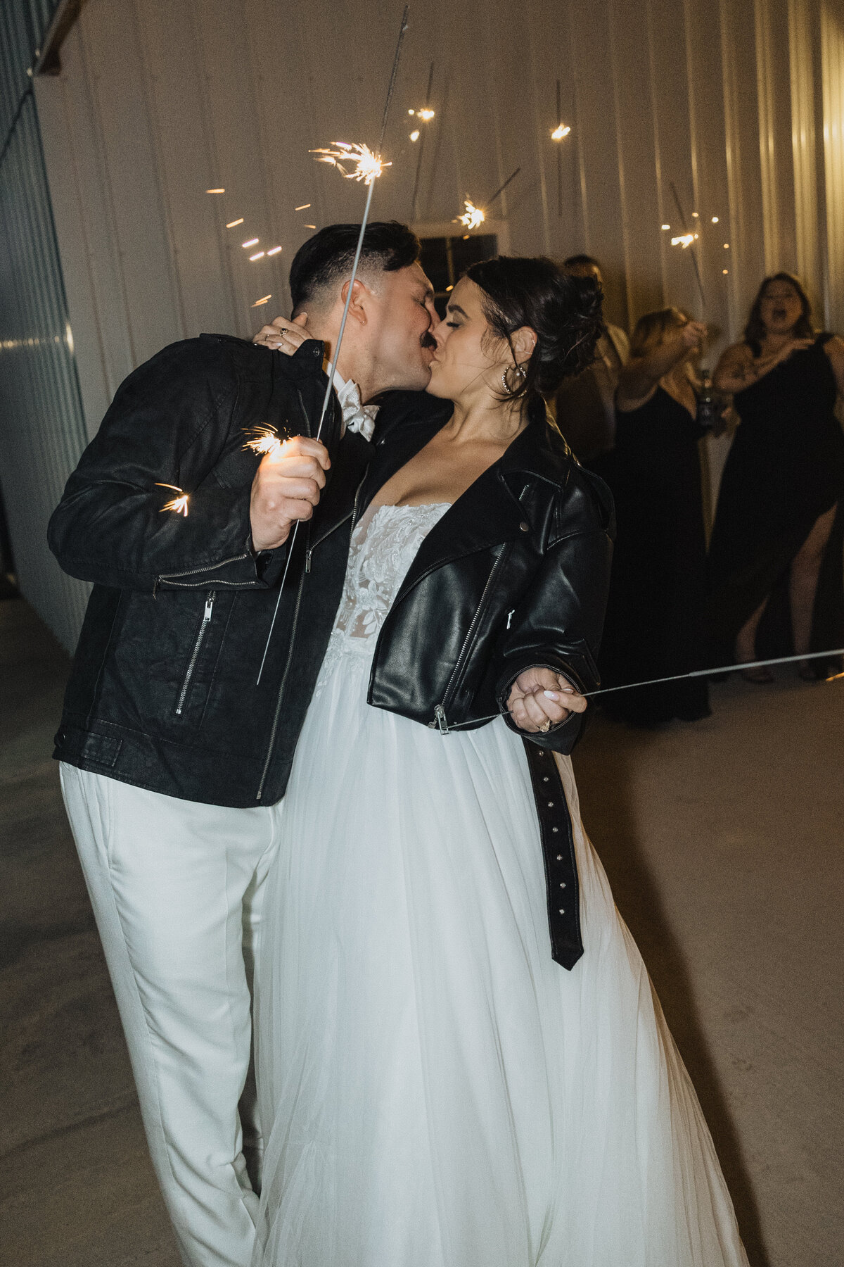Hudson-Springs-Oklahoma-Wedding-Leah-Turney-Photography-2880