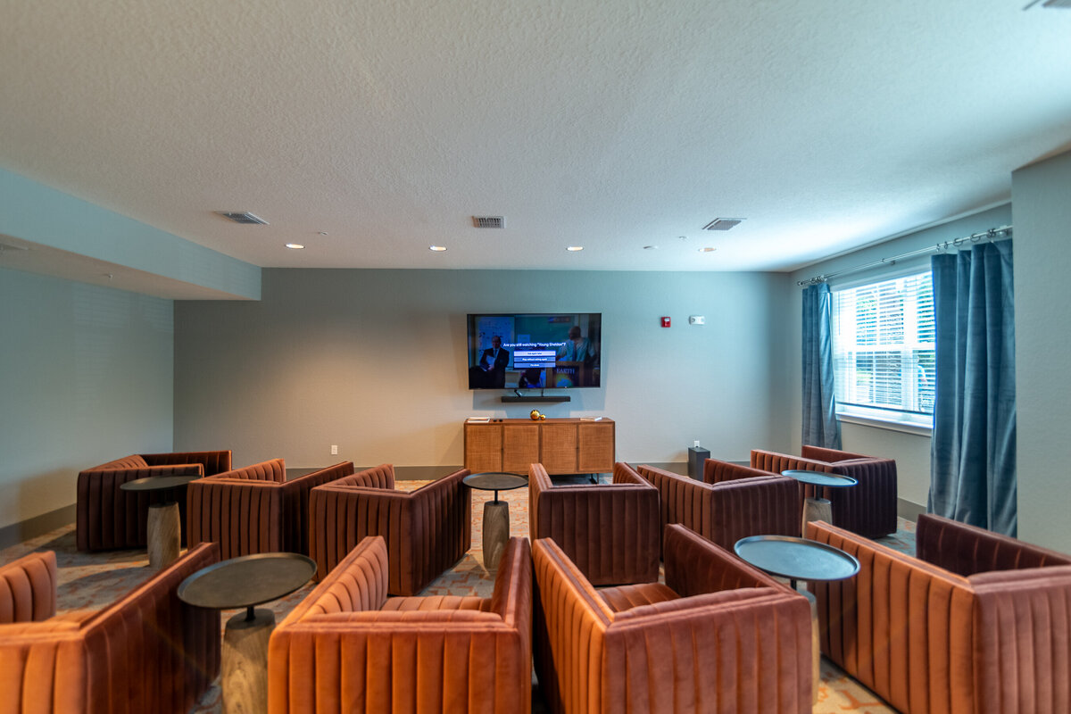 042324ROCHESTERPARK-124