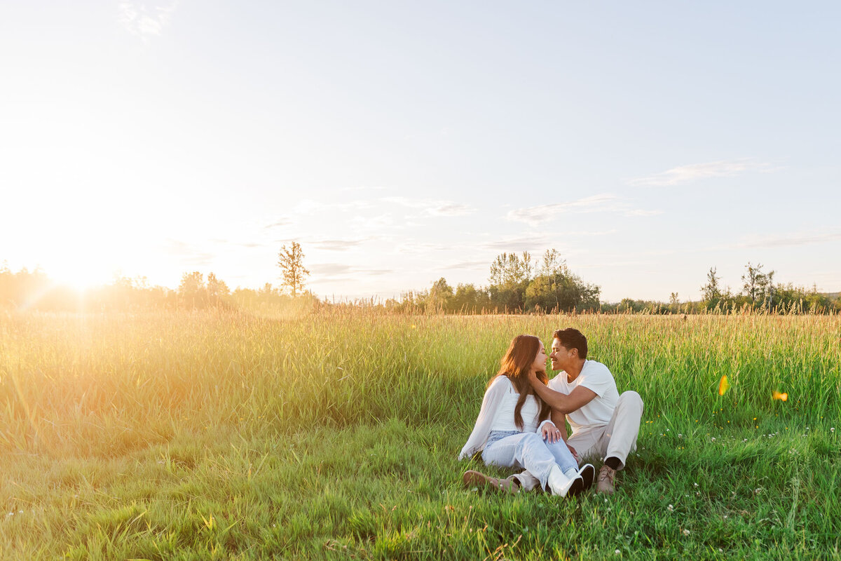 Elk-Fields-Northbend-WA-Engagement-Photo-62