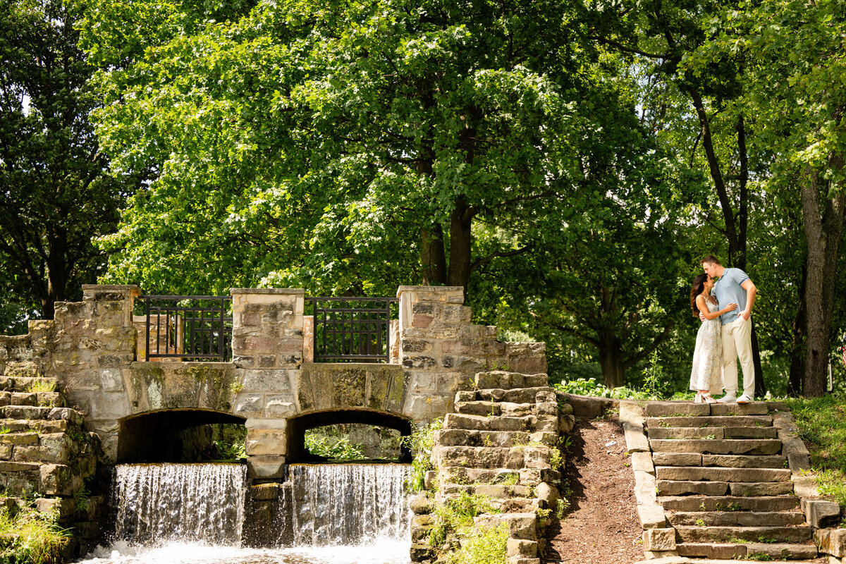 Engaged_Canton_084
