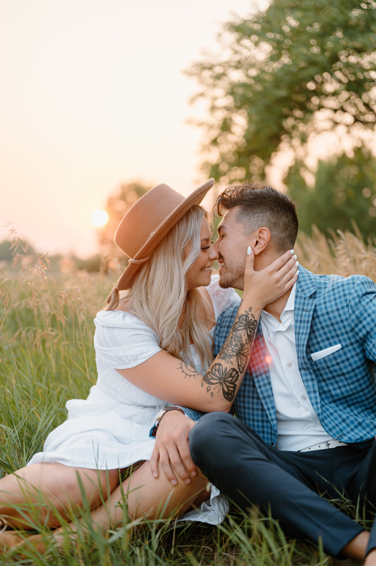 fargo-north-dakota-engagement-session-julianna-mb-photography-18