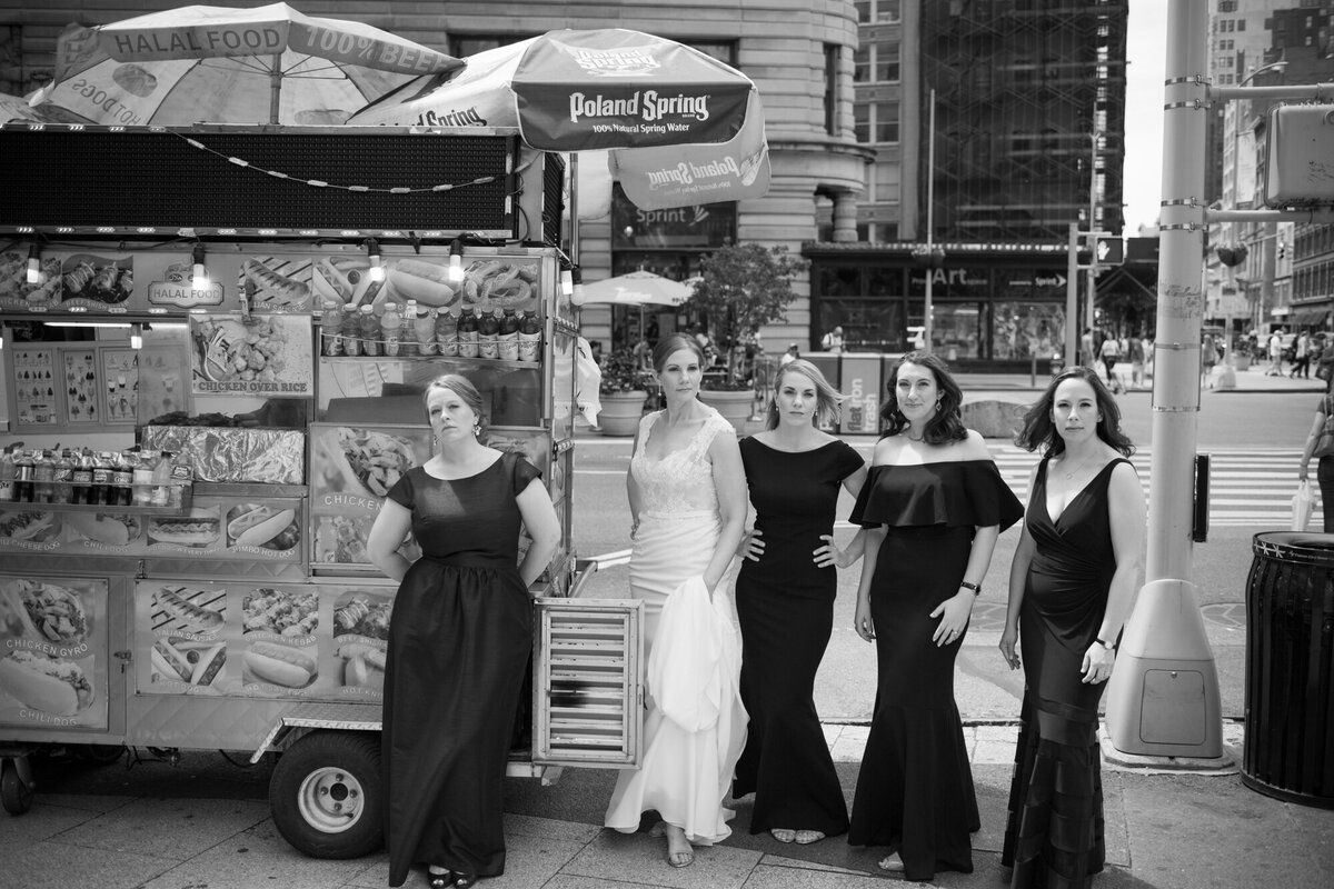 NYC-black-and-white-wedding-manhattan-3