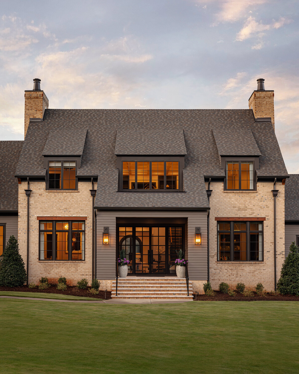 ELIZABETHONEAL_photobyAbigailJackson_LOYDBUILDERS_PARKERHOUSE (48 of 90)