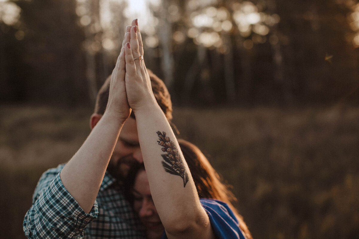 sheboygan-kohler-andrae-state-park-engagement-nikki-n-photography-027