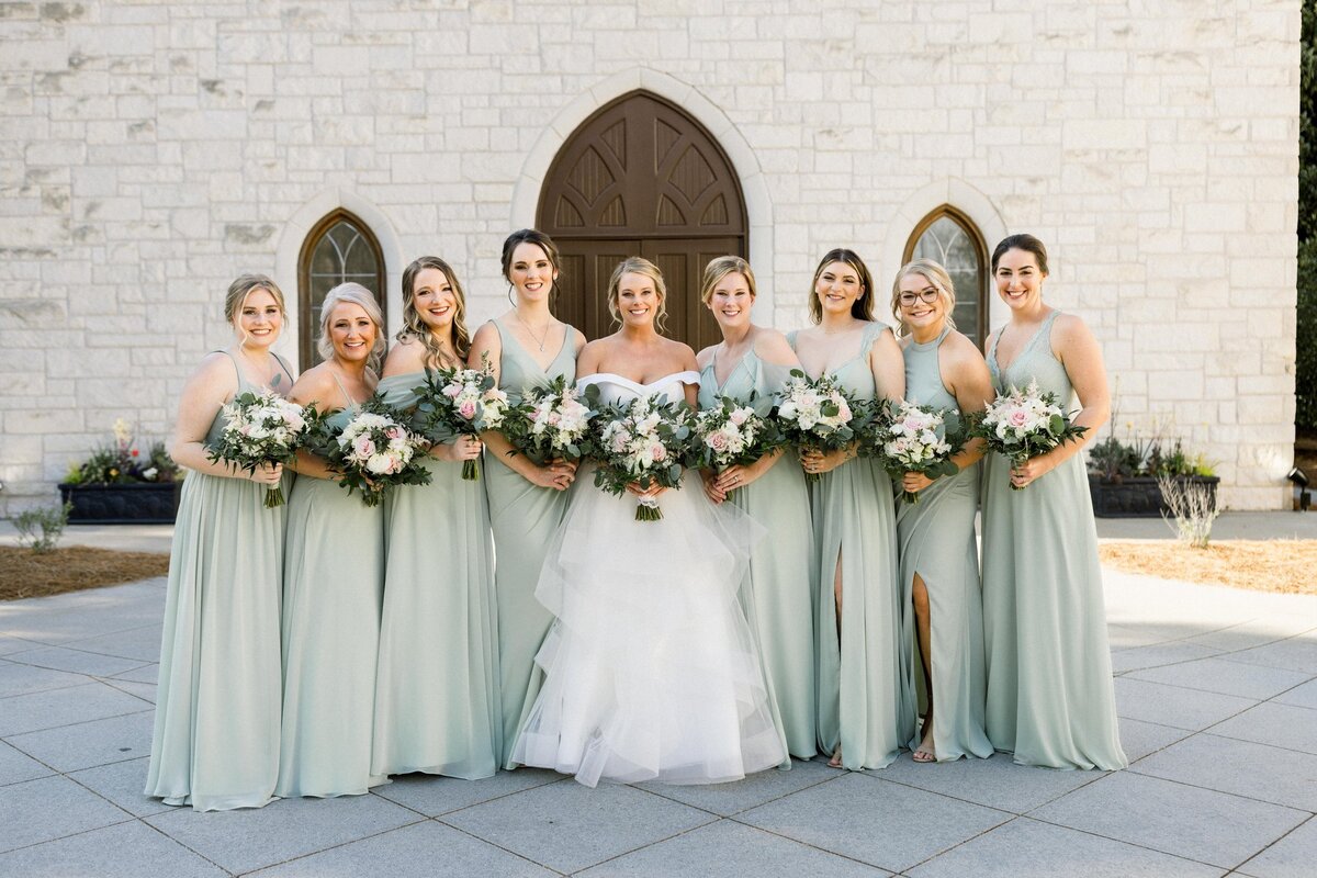 From classic to modern, our bridal hair and makeup services in Athens, GA cater to your unique style. Book your wedding date today