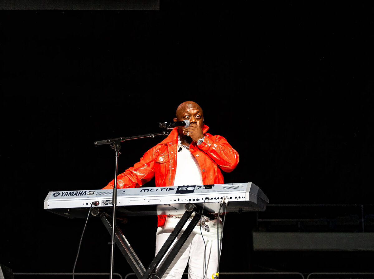 YFE Presents An All White Affair- R&B Jam-50