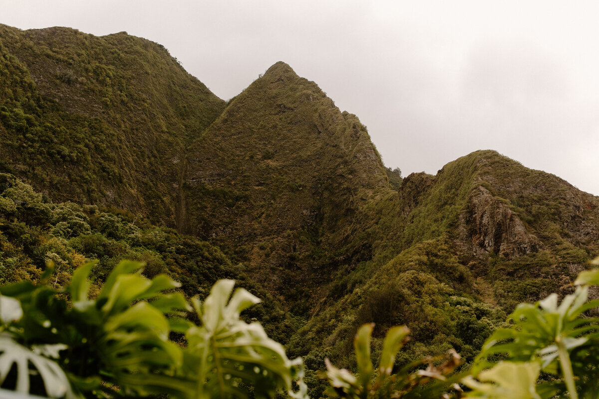 iao_valley_state_park_maui_hawaii_1