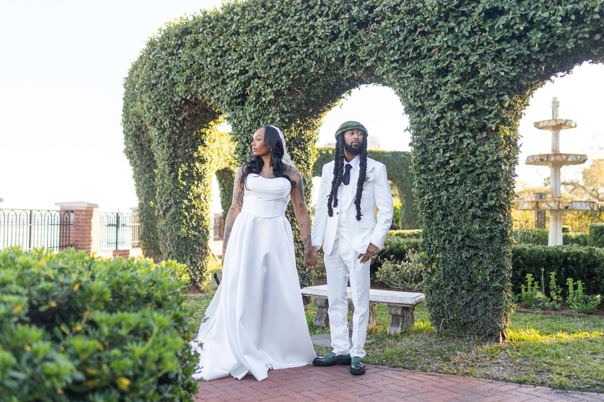 Wedding photo at Cummer Museum, Jacksonville, Florida