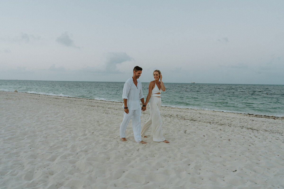 Danielle-Aisling_Cancun_Mexico_Wedding_CZ_2-2