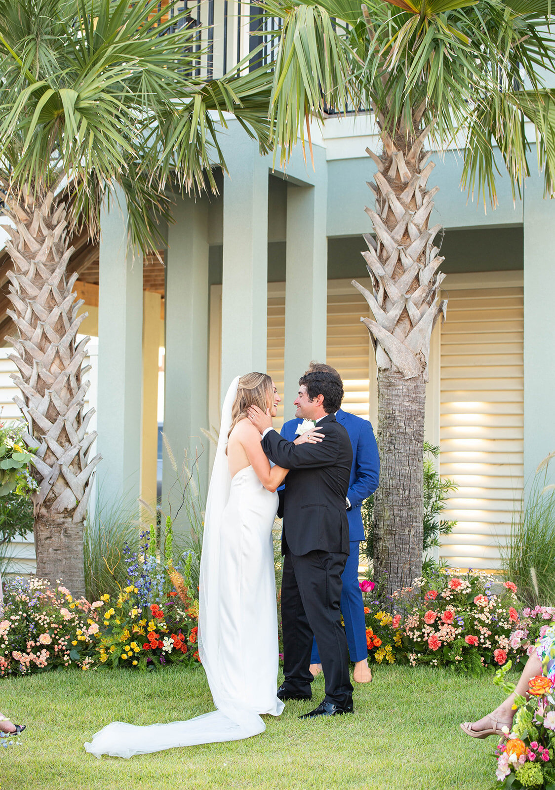Destination-Wedding-Beach-Kiser-Images81