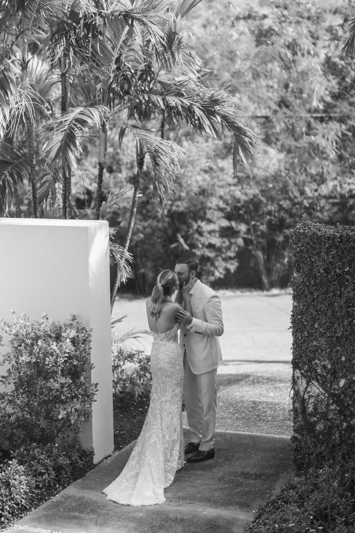 515-Four-Seasons-Resort-and-Residences-Anguilla-Nicole-Josh-Wedding-27