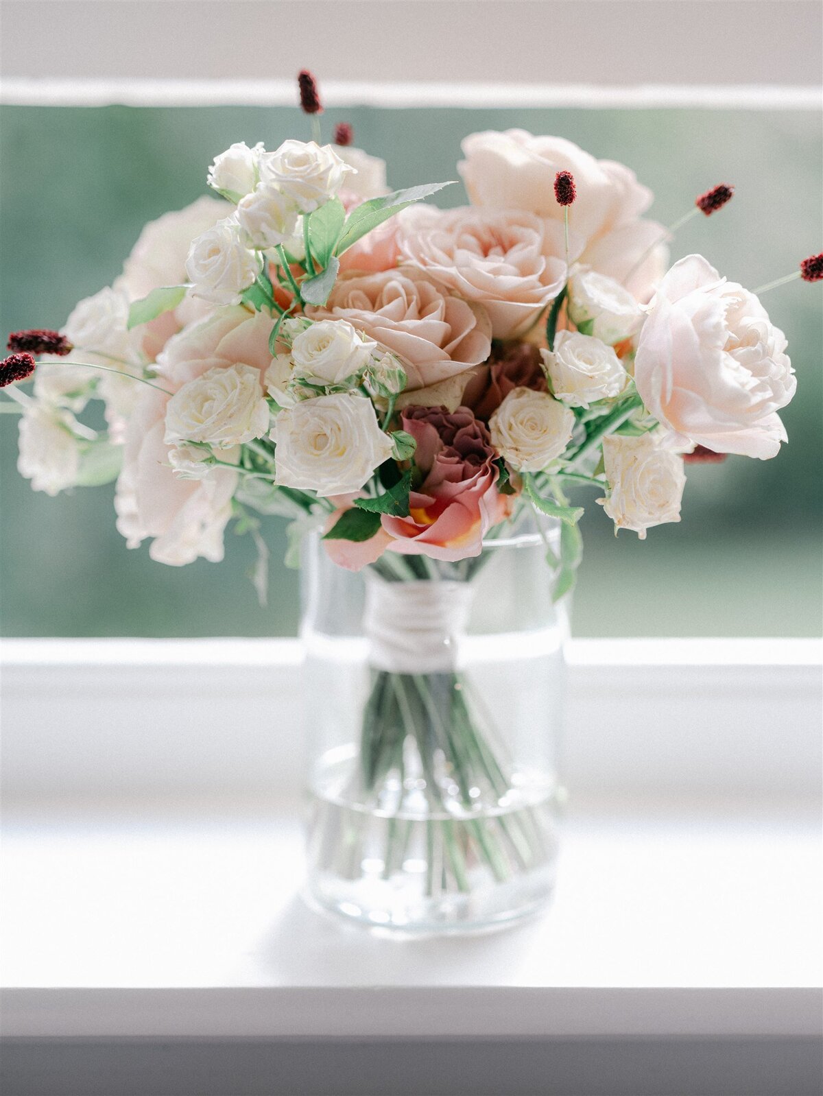 MadelineGeorge_Preperation_0227_Wizz & Wild Wedding Florals