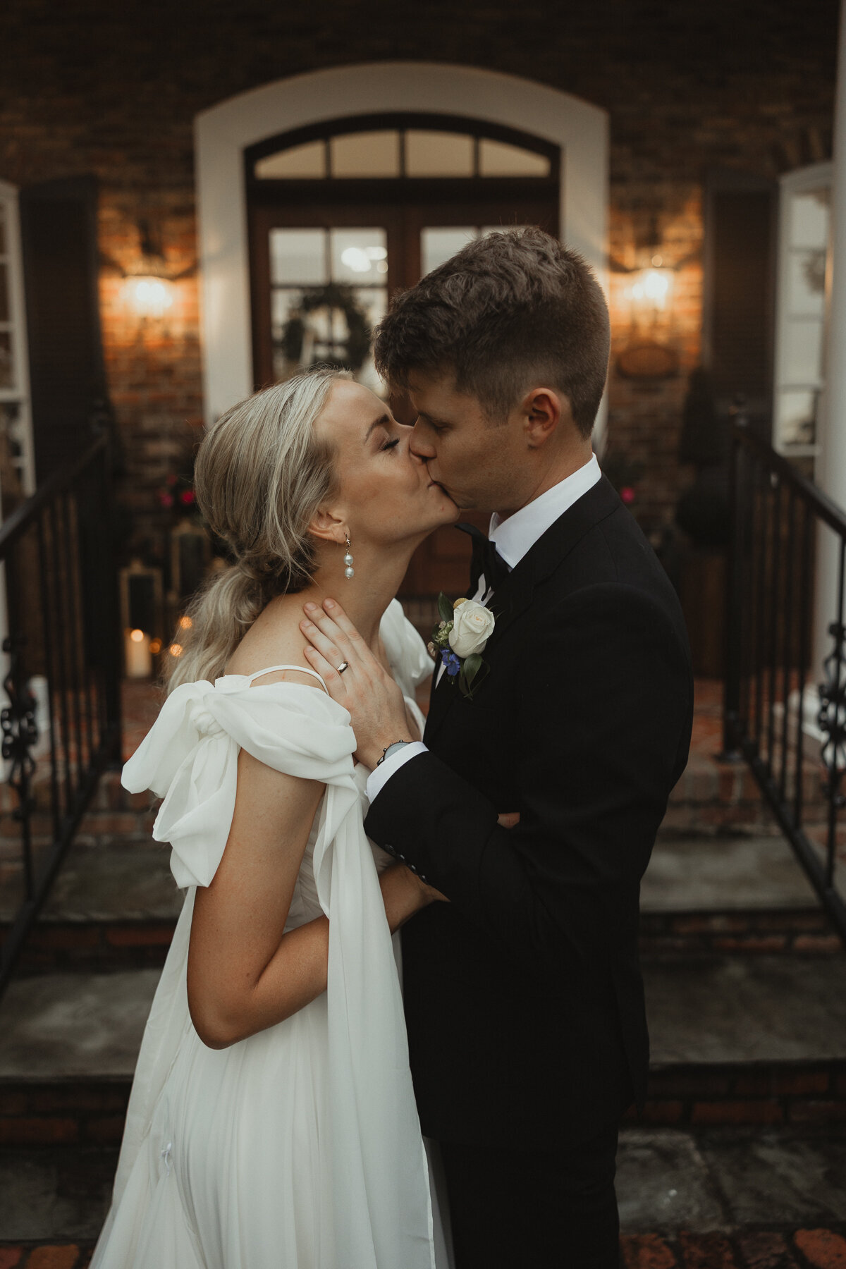 kansascitytravelingweddingphotographer-153
