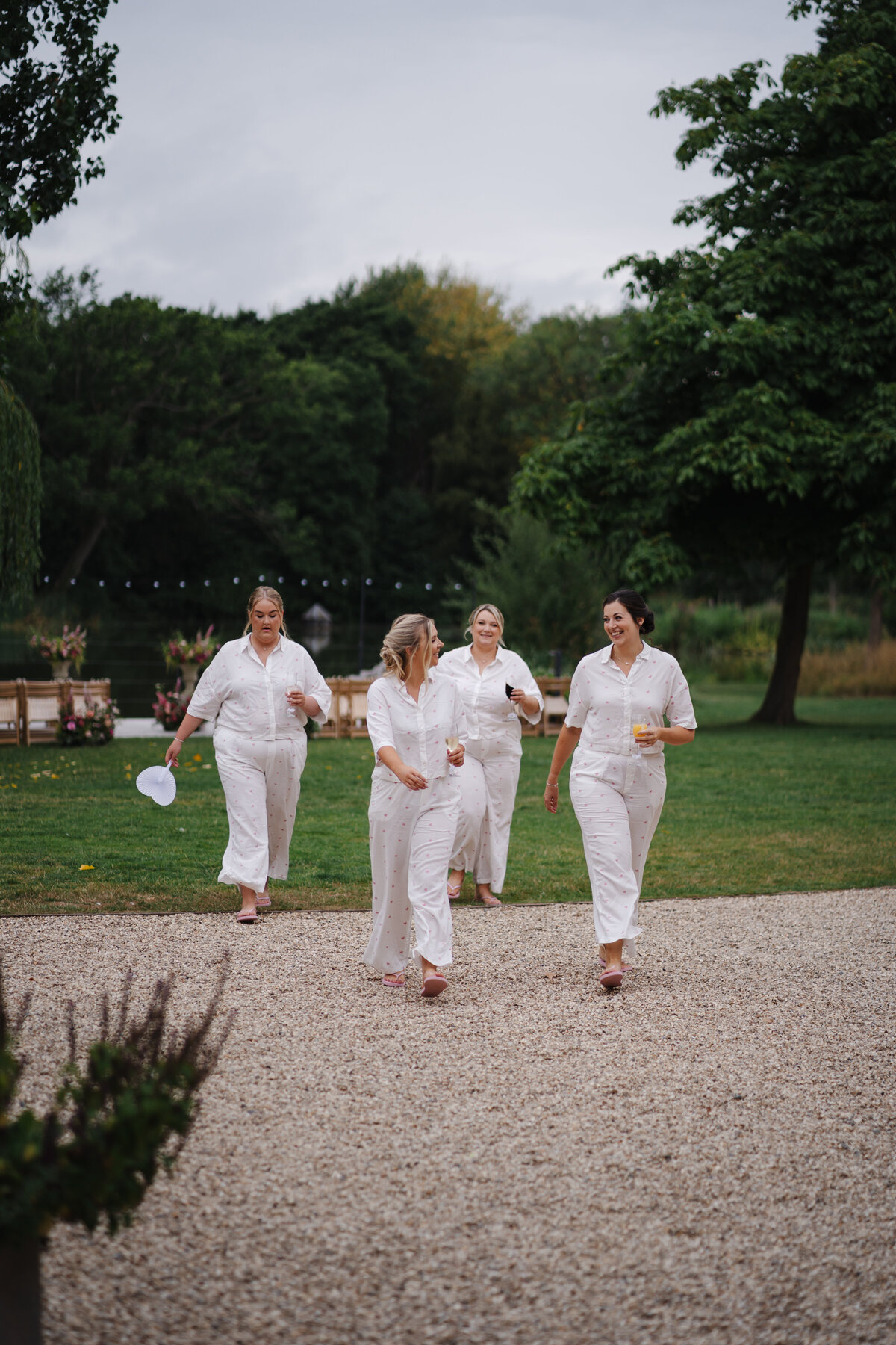 GraceDovePhotography_Matt&EmmaWedding_barnsandyardwedding-8