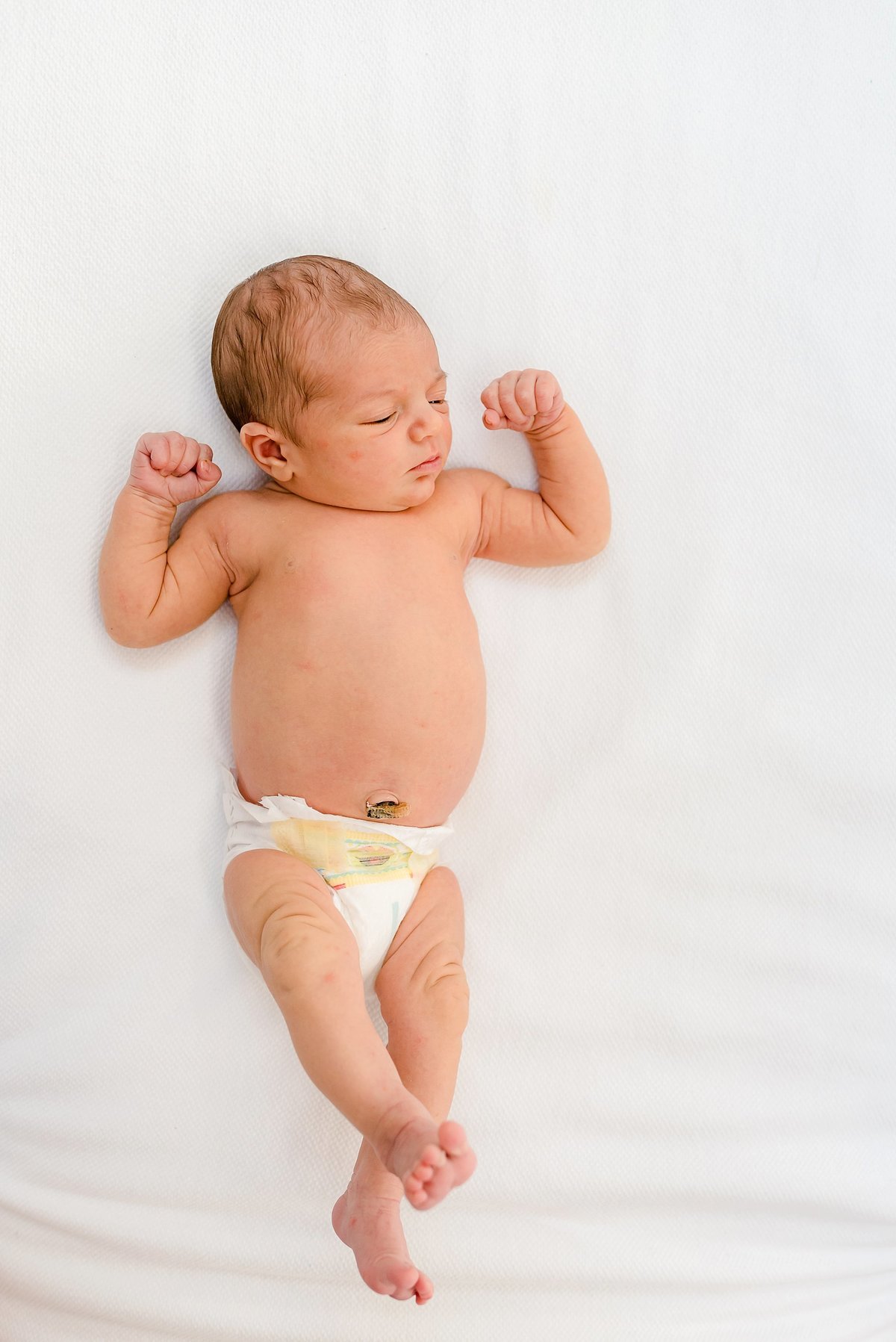 creative-newborn-photography-huntersville