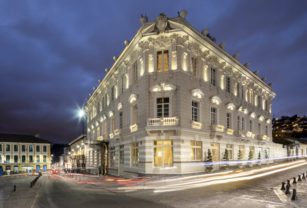 Waterstone - Casa Gangotena - Quito - Ecuador - Luxury Boutique Hotel - Corner-view-night-San-Francisco-Plaza-Casa-Gangotena
