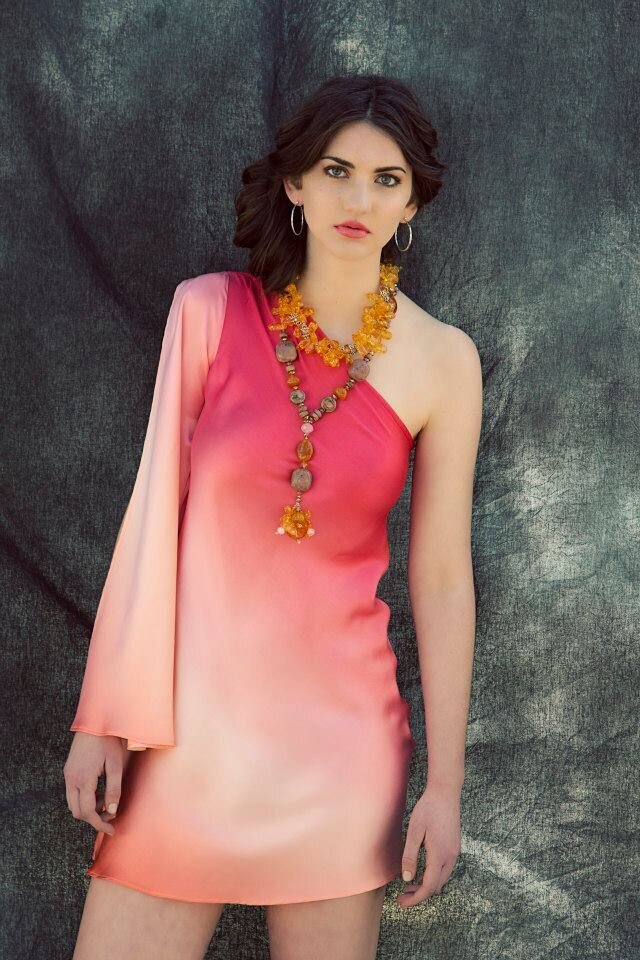 Model-portfolio-styling-dress-neckalces