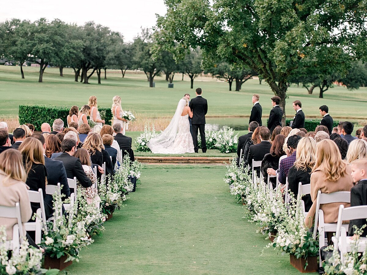 Wedding Ceremony Flowers by Best Dallas Forth Worth Florist, Vella Nest Floral Design