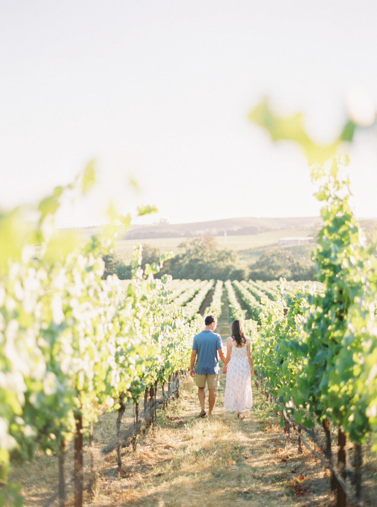 Emily March Photography Wilmington, North Carolina and Destination Wedding Engagement Photographer Heirloom Photography for Memorable Gatherings Light Airy Sentimental Imagery Images Weddings Risks_47