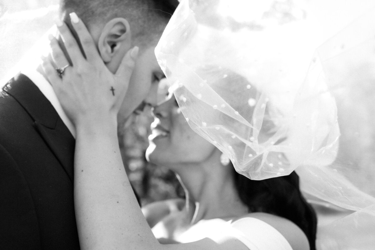 documentary-wedding-photographer-fall-wedding-at-tranquility-acres-35