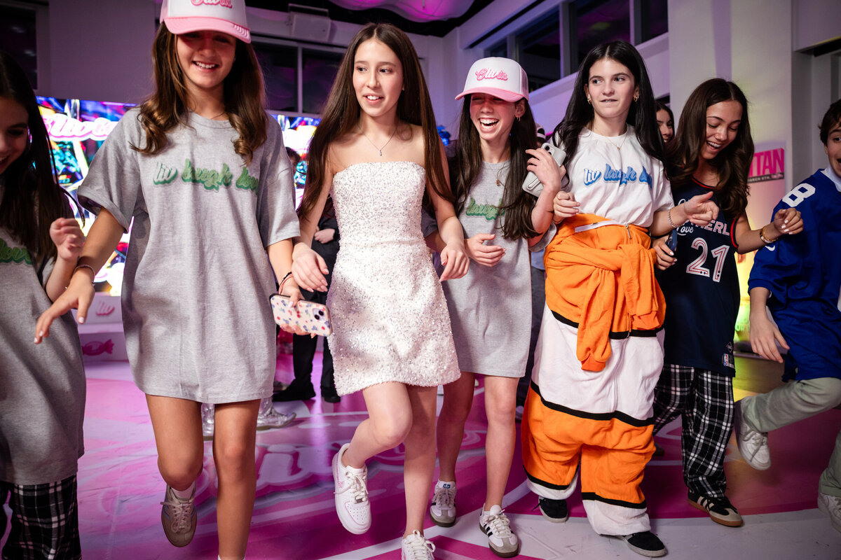 Current_At_Chelsea_Piers-Bat_Mitzvah-Olivia-1778