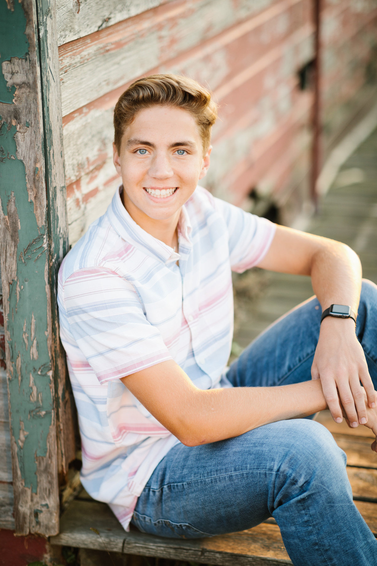 Forest-Lake-Summer-Senior-Portraits-Session-8