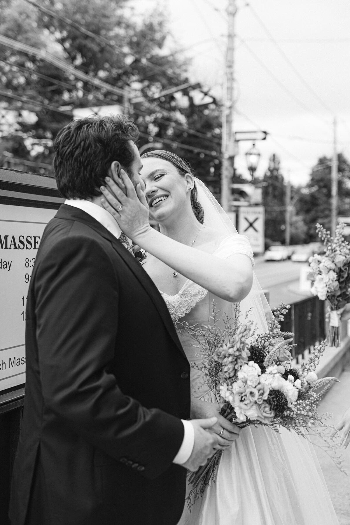 toronto-wedding-photographer-drake-hotel-wedding-026