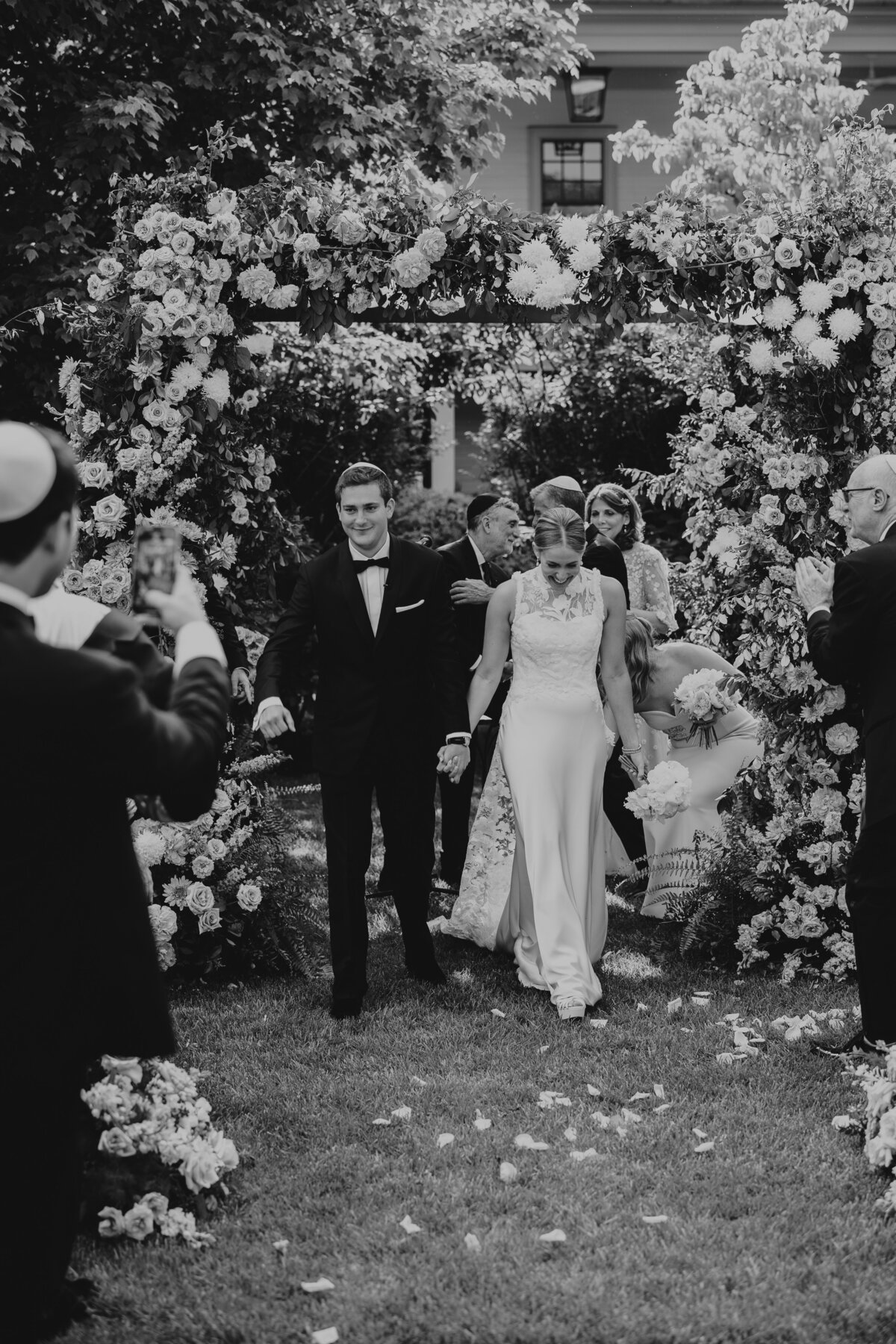 lizzie zack valley rock inn wedding love is rad-6027011