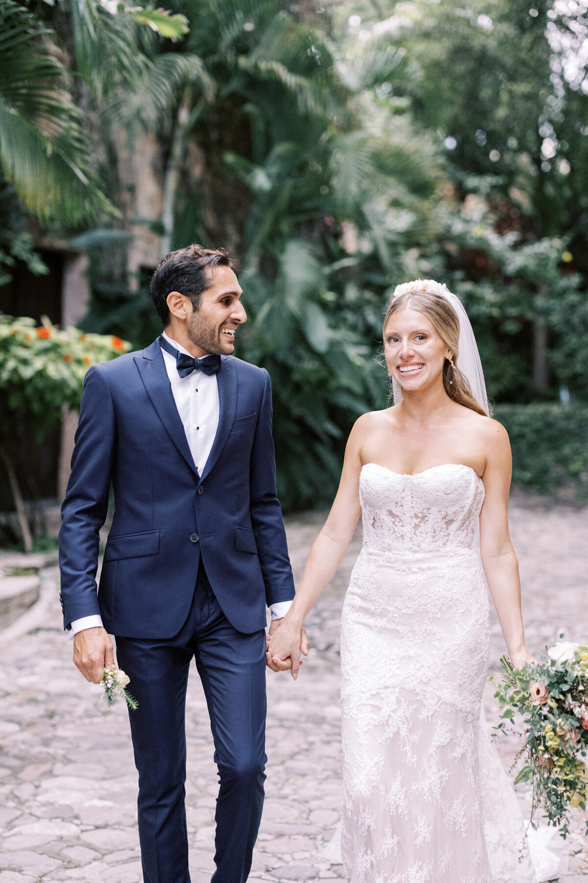 Central_Mexico_Destination_Wedding_CorinneGraves_1143