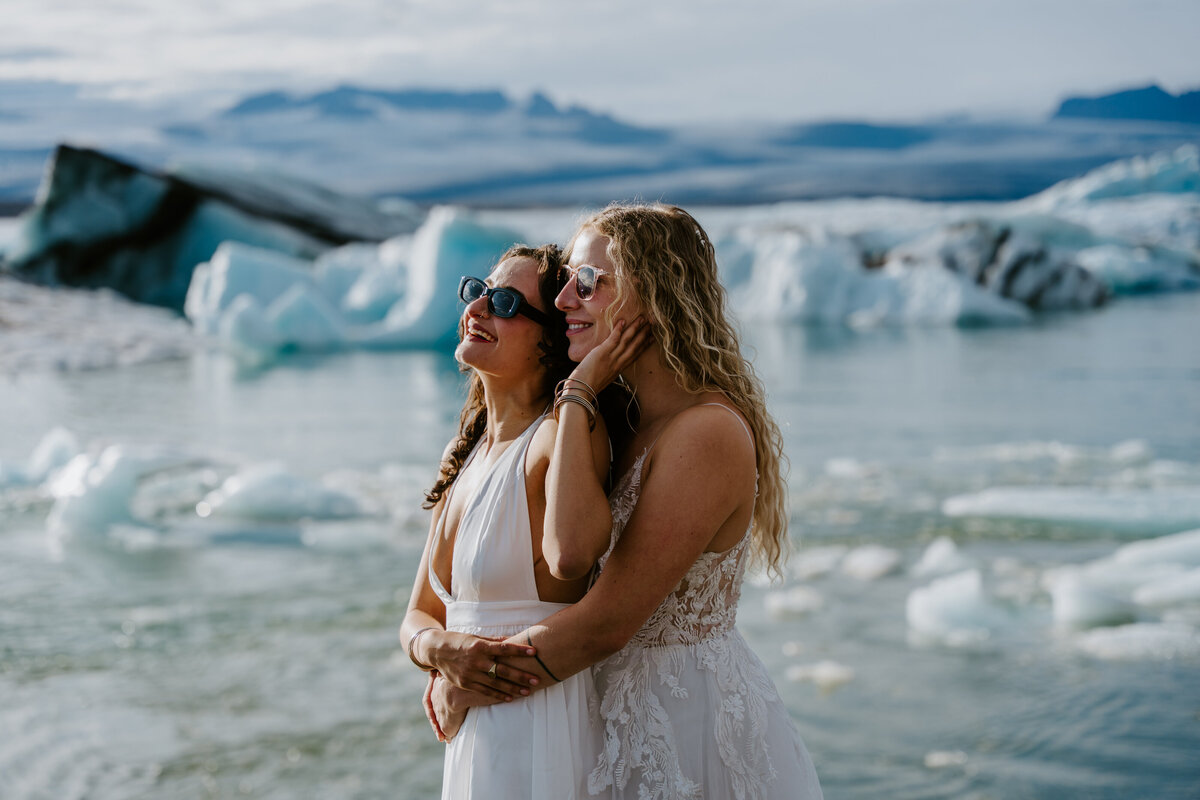 BREIÐAMERKURSANDUR Iceland Elopement