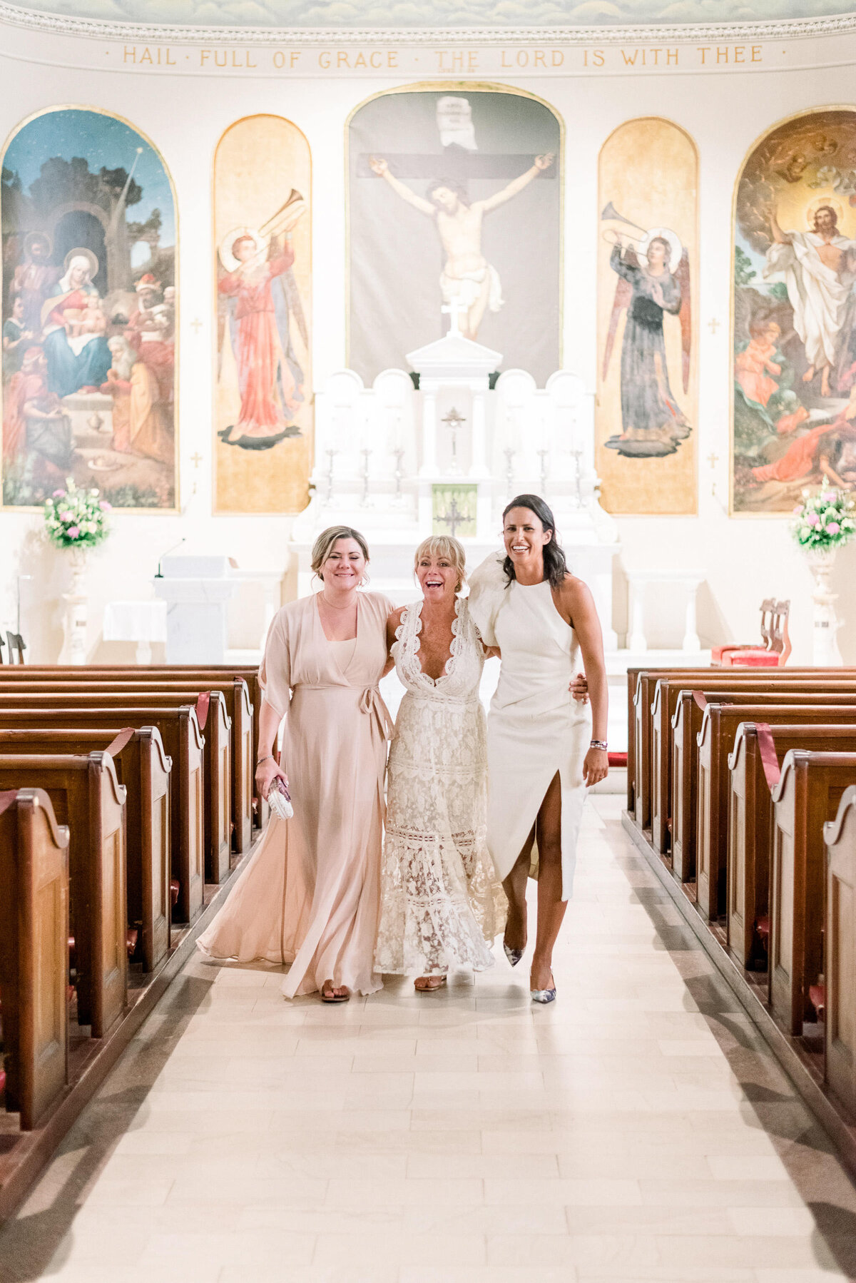 Fashion_forward_Charleston_church_elopement (9)