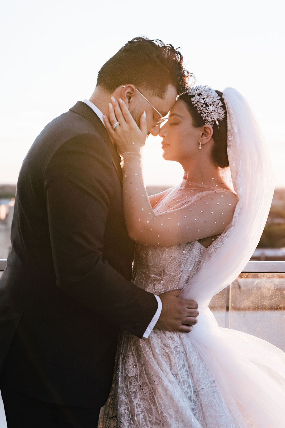 Chicago-Wedding-Photos-Art-Institute-Brio-Photo-Studios