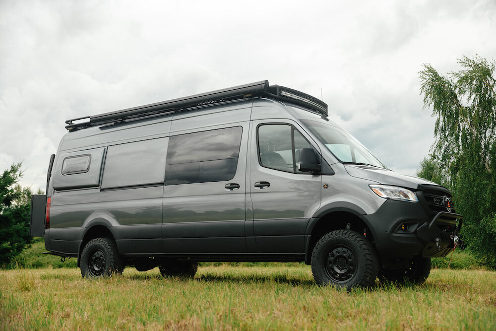 1_Paradise119_BenchmarkVehicles1