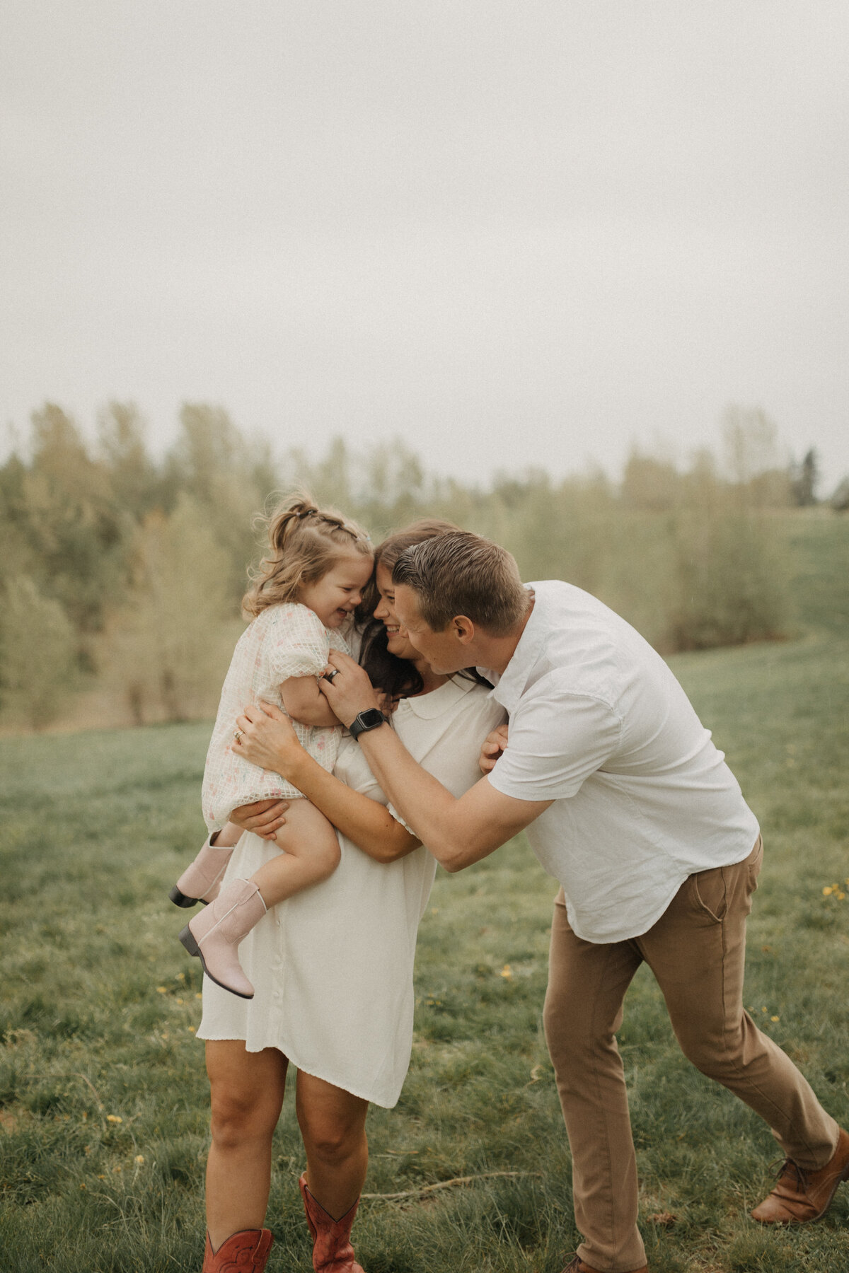 family-2883