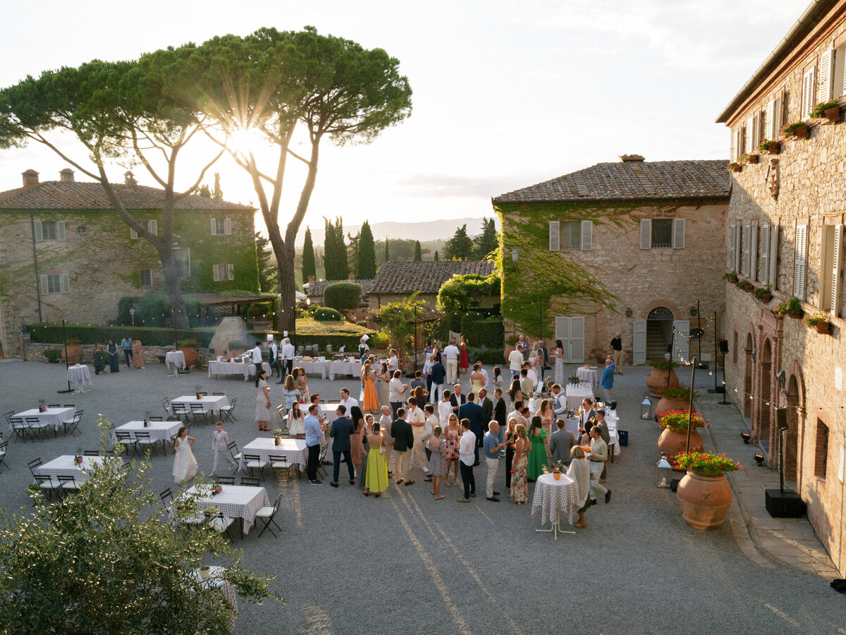 AshleyPigottEvents-Destination-Wedding-Weekend-Valentina&Stefano-BorgoSanFelice-Italy-008