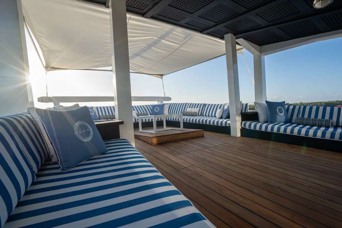 Zen Scubaspa Luxury Liveaboard Raja Ampat Covered Deck