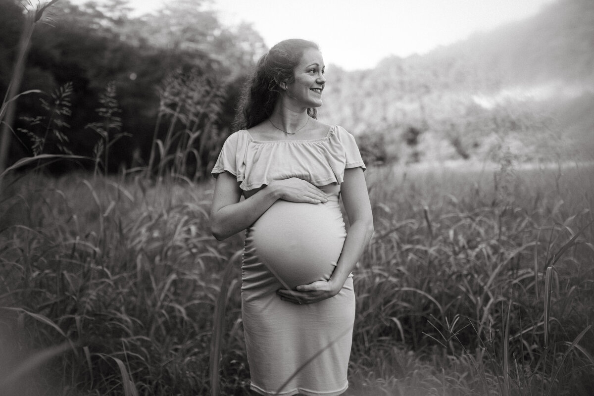 Fayetteville-arkansas-maternity-photography-female-film-vintage-46