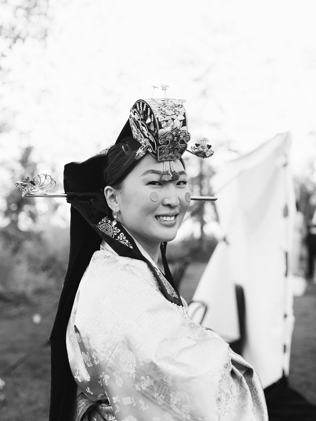 bride in traditional Korean wedding attire