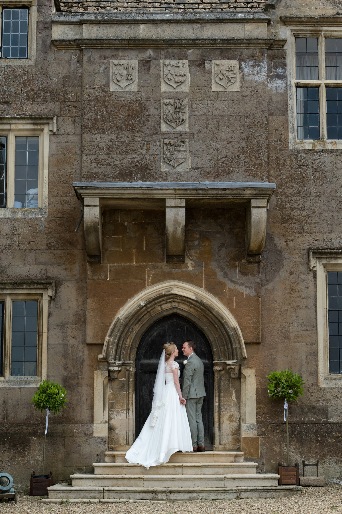 Rockingham-Castle-wedding-photography-1034