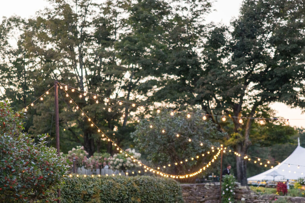 al-fresco-lighting-at-smith-farm-gardens-jen-strunk-events