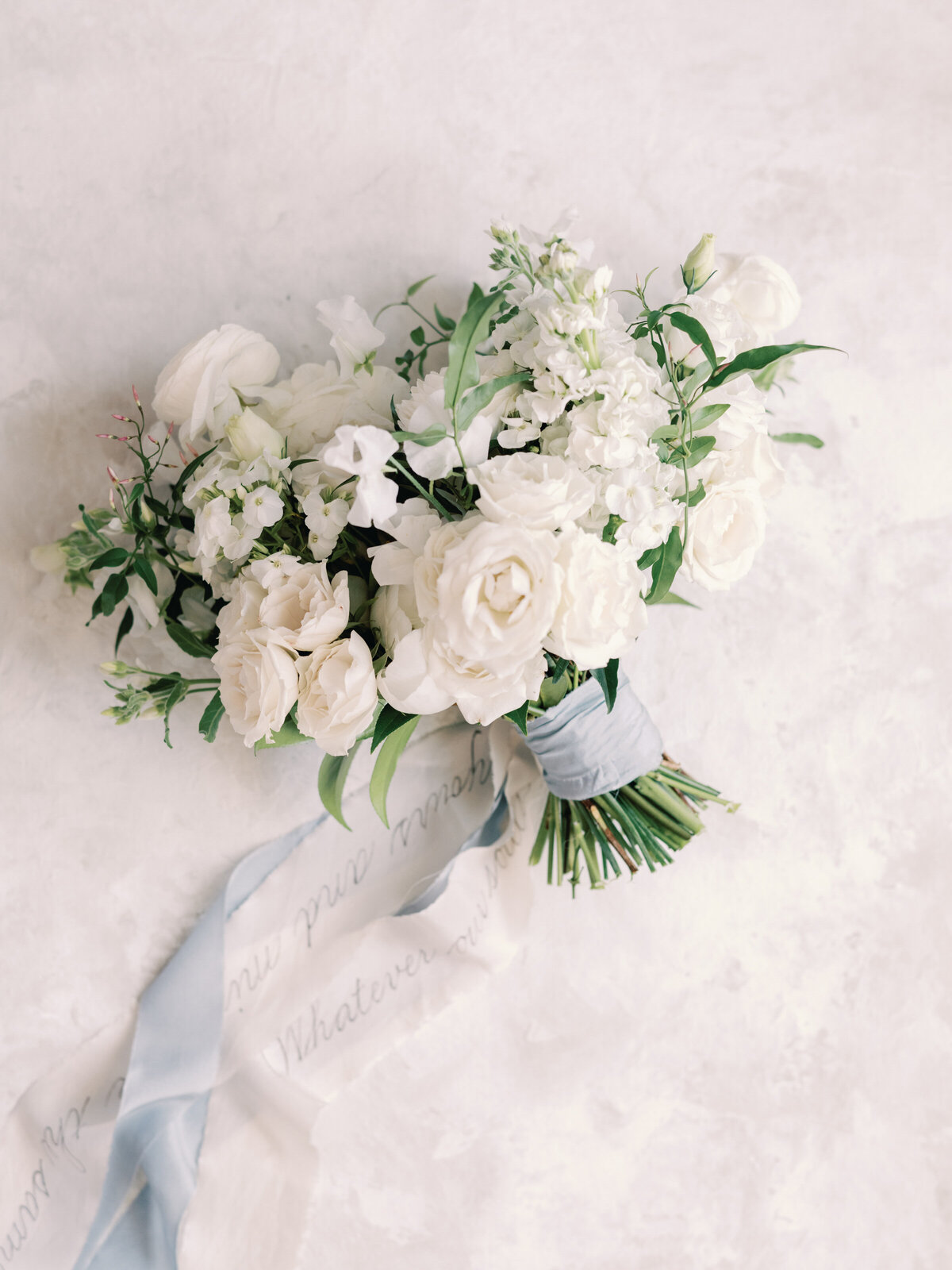 wedding-bouquet-with-blue-ribbon